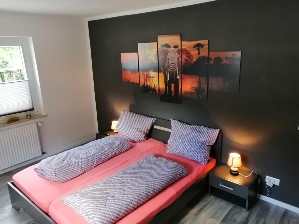 Apartment Am Felsen Zueschen Winterberg Bagian luar foto