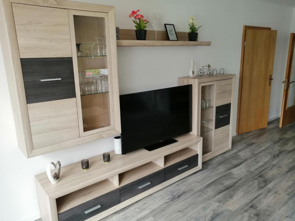 Apartment Am Felsen Zueschen Winterberg Bagian luar foto